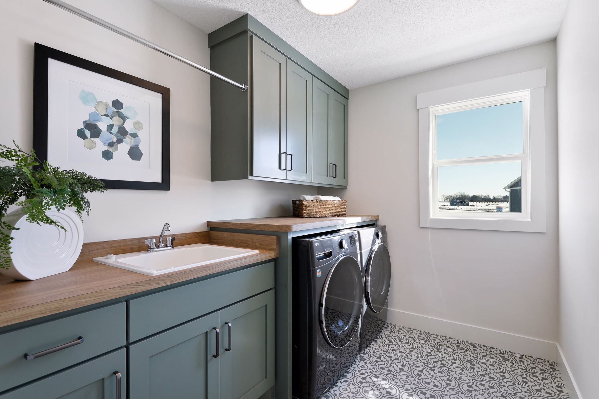 Laundry Room Ideas For Hanging Wet Clothes